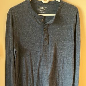 Mens Banana Republic Long Sleeve Size: Medium